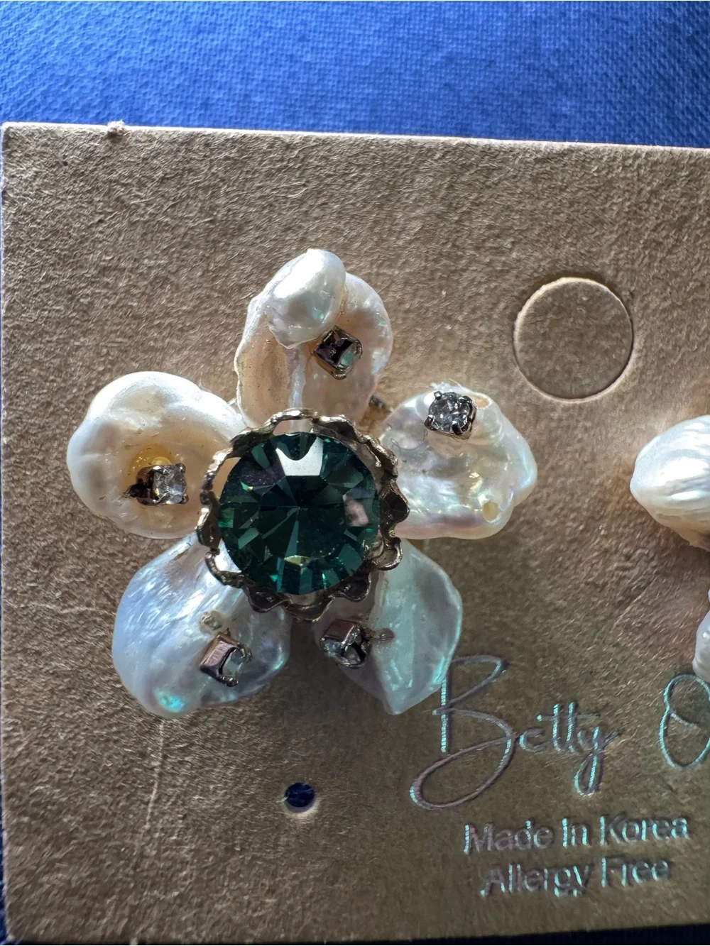 Pearl Flower Stud Earrings with Green Center